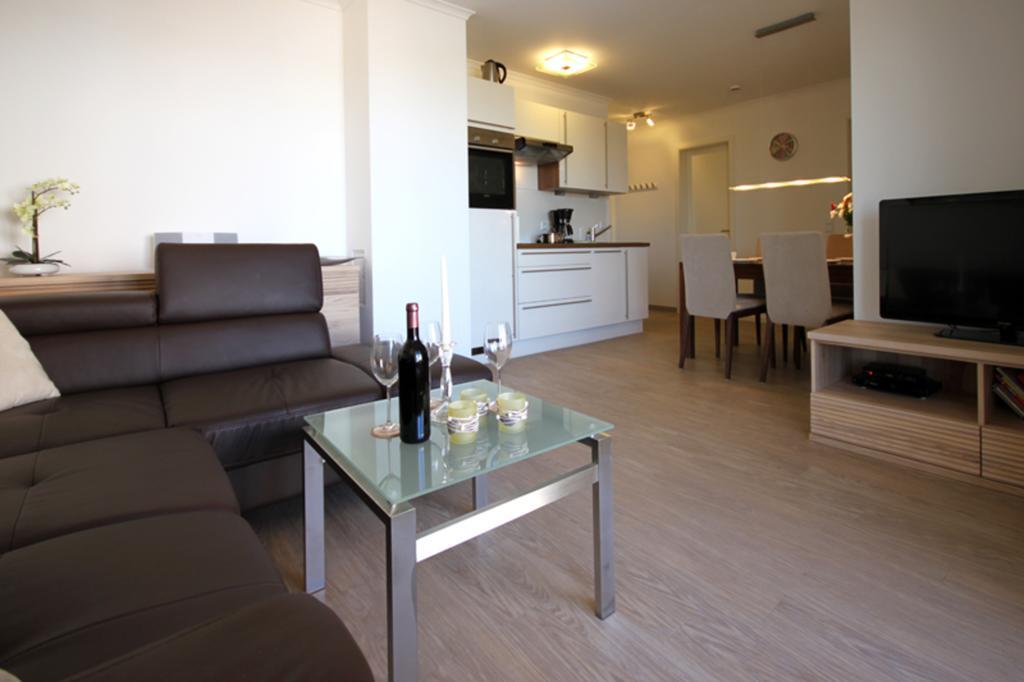 Villa Sanddorn - Ferienwohnungen เบอร์เกอเรนเดอ-เรทวิช ภายนอก รูปภาพ